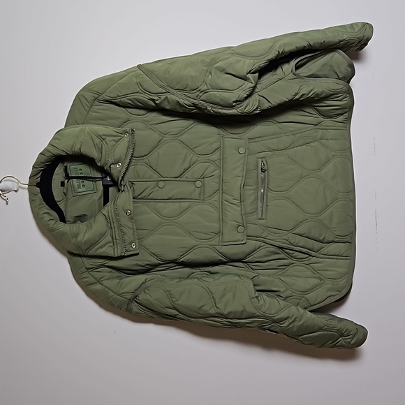Blank NYC Quilted Pullover Jacket - Picture 3 of 10